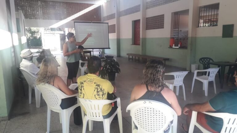 SEMED realiza encontro com professores para elaboração do Currículo da Nova Base da Educação