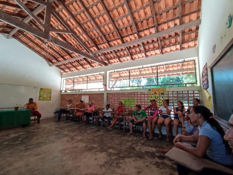 Vice prefeito e Equipe visitam a comunidade Centro do Jacaré