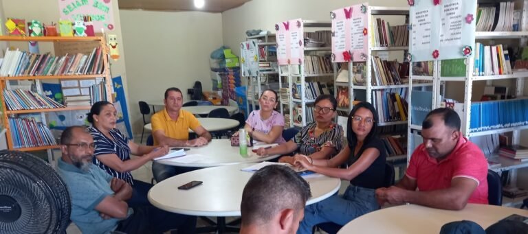 Entidades encontram-se para discuti novas medidas de segurança nas escolas.