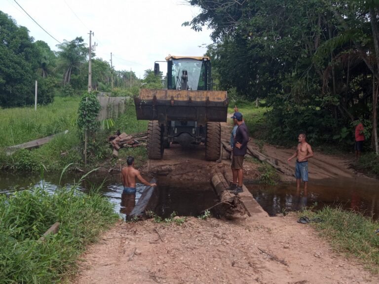 Reforma na Ponte da estrada de Apolinário!